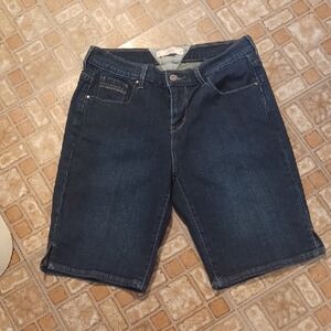 Levi's Blue Jean Shorts Classic Bermuda Style Size 6